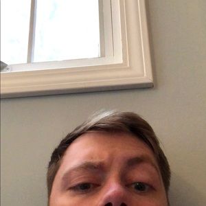 Meet your Posher, Adam